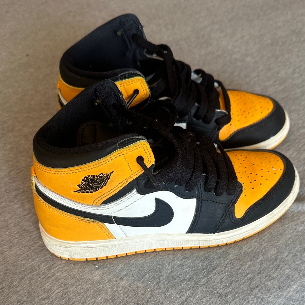 Nike Air Jordan Retro High Tops in Black, White, and Orange - Picture 8 of 11
